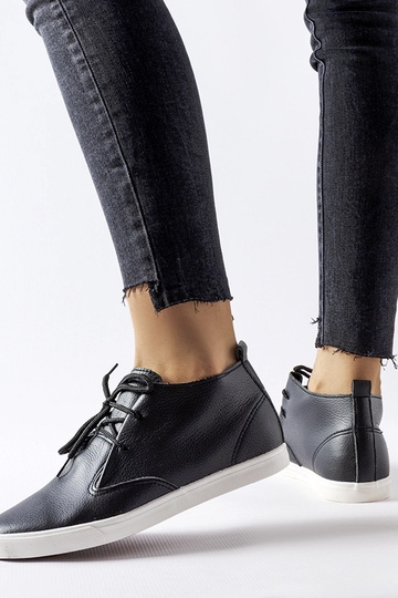 Botas pretas Cavarzere