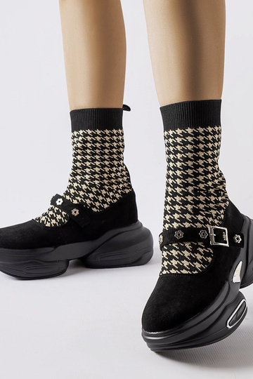 Botas pretas pied de poule do Ivan 2