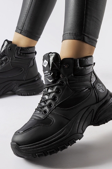 Botas pretas Lee Cooper... 2