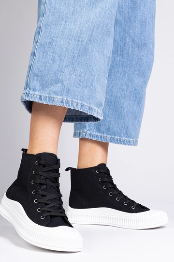 Sapatos altos pretos com plataforma, "Guerrino" 2
