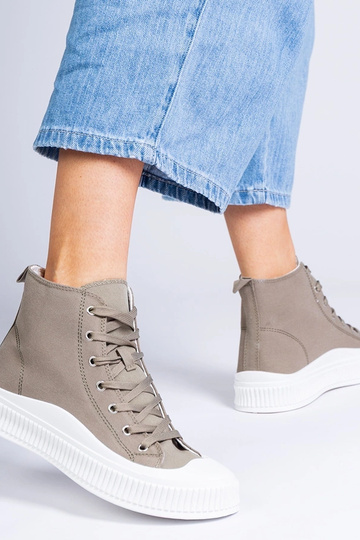 Sapatos altos verdes com...