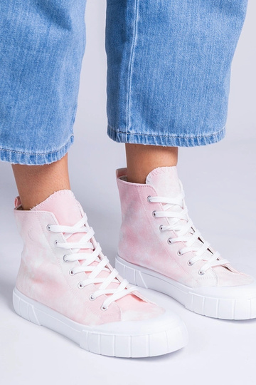 Sapatos rosas acima do...