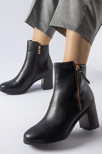 Botas clássicas pretas com isolamento Edilio