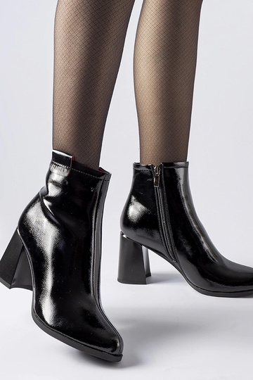 Botins de inverno preto...