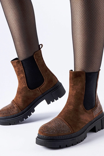 Botins castanhos com...