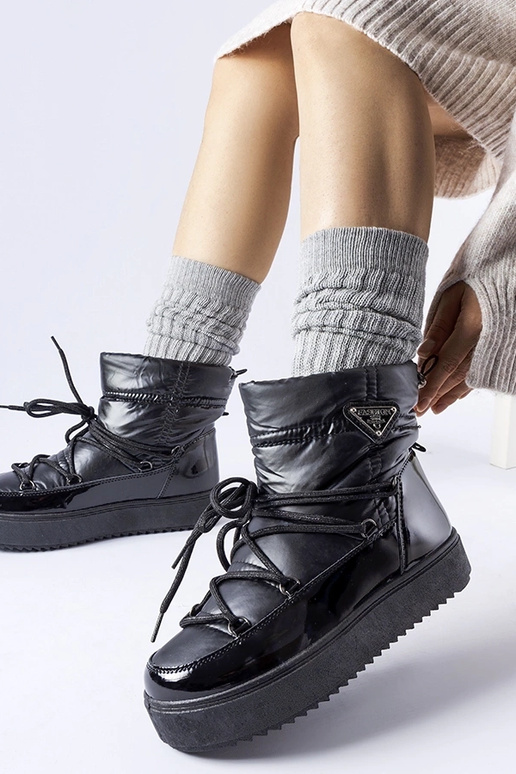 Botas de neve pretas com isolamento e...