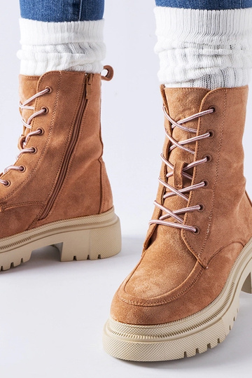 Botas de caminhada rosa com...