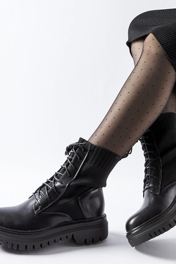 Trabalhadores de meias...