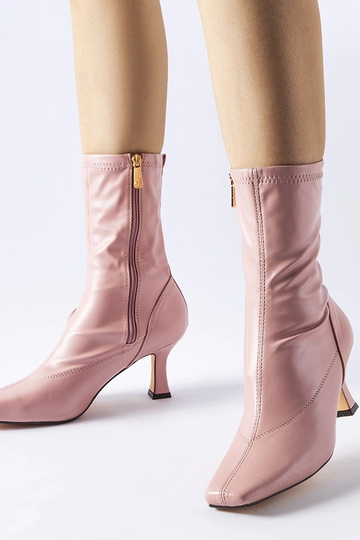 Botins rosa salto baixo...