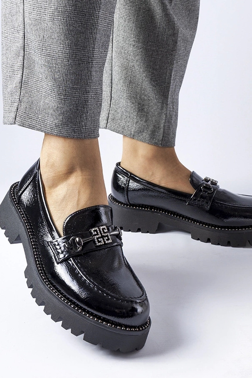Mocasins pretos envernizados com...