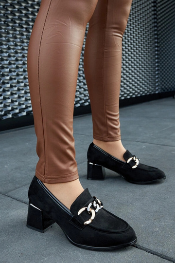 Sapatos pretos de camurça sintética com salto bloco Brenta