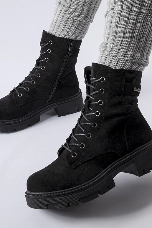 Botas isoladas pretas de camurça Cunha