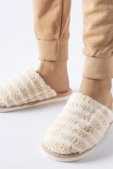 Chinelos Agira listrados... 2