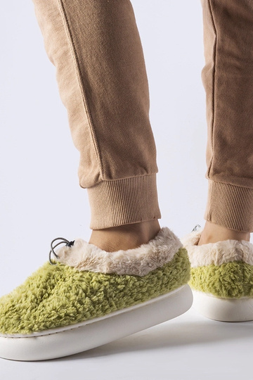 Pantufa verde quente com... 2