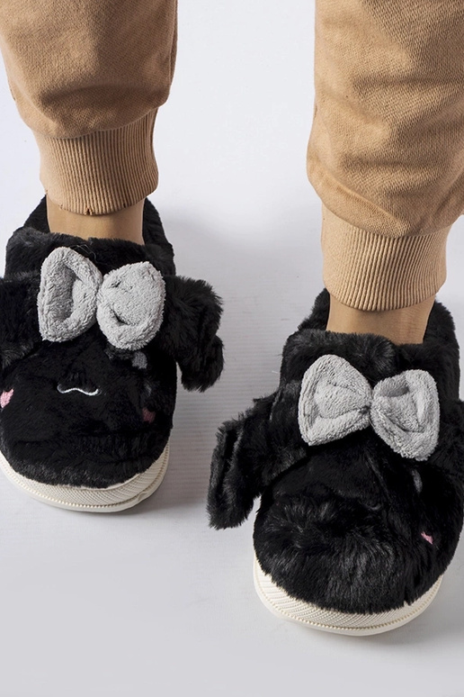 Pantufas pretas quentinhas com...