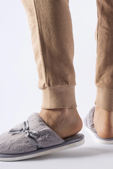 Pantufas quentes cinza com laço Antonina 2