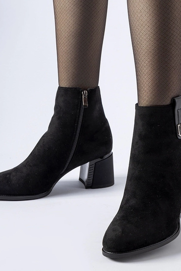 Botins pretos com isolamento e salto Bangor