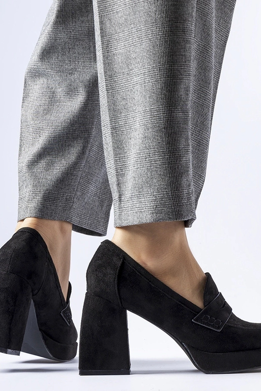 Sapatos pretos de salto alto Solaine Sapatos pretos de salto alto Solaine