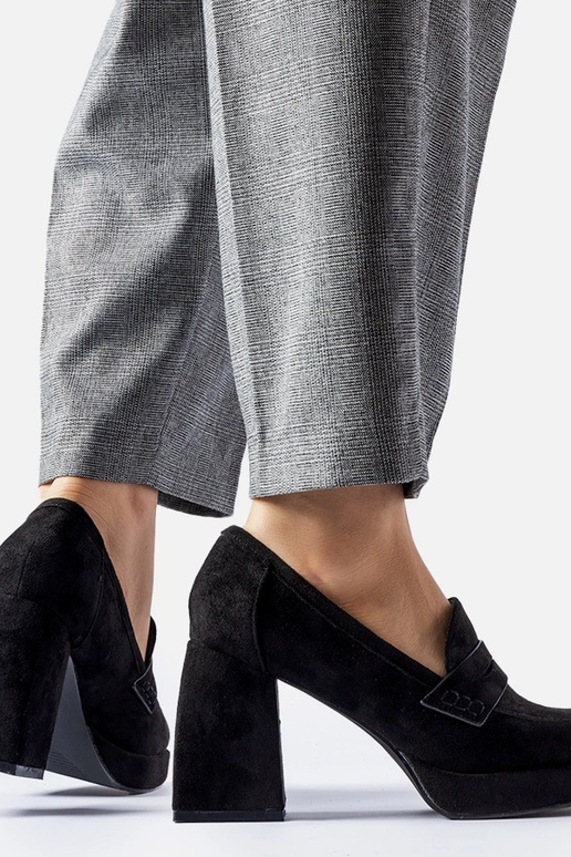 Sapatos pretos de salto alto Solaine Sapatos pretos de salto alto Solaine