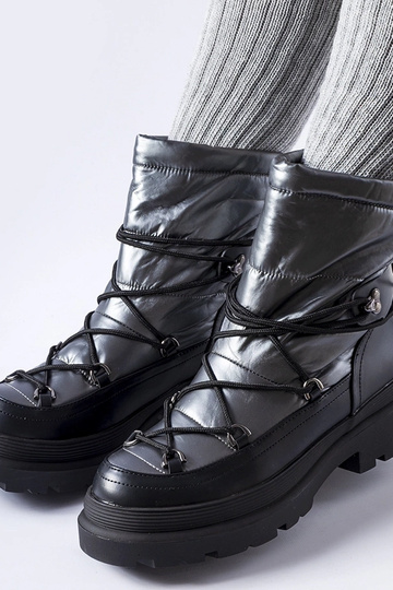 Botas de neve Eagleville pretas e cinza com punho 2
