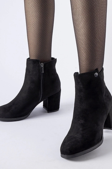 Botas de camurça de salto...