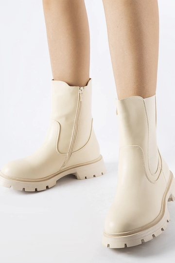 Botas clássicas bejes...