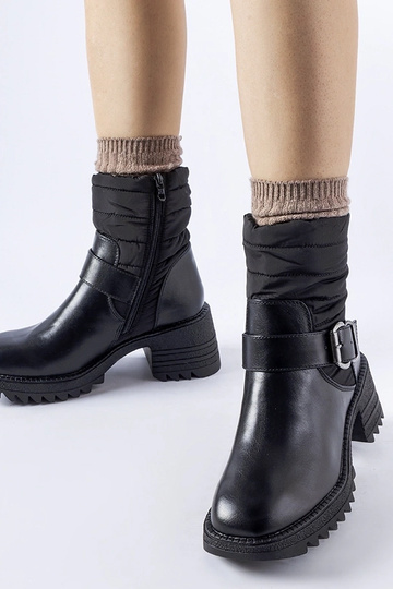 Botas pretas quentes com... 2