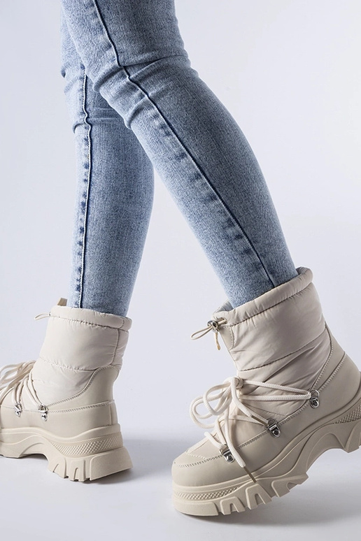 Botas de neve isoladas bege Aubine