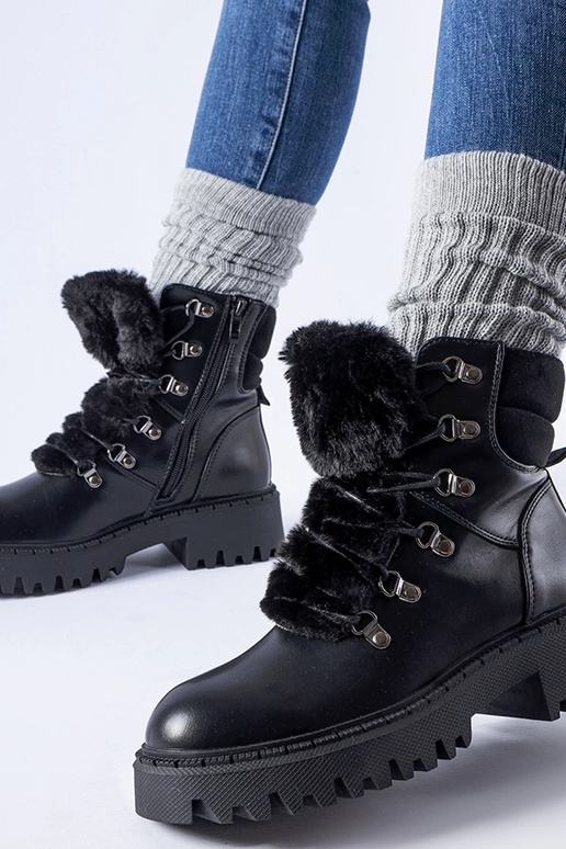 Trabalhadores negros com pele...