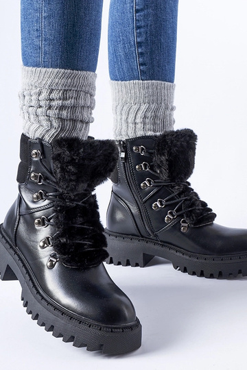 Trabalhadores negros com... 2