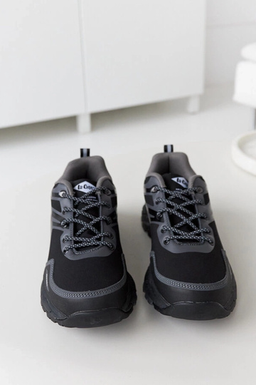 Tênis esportivo preto Aqua Shell LCJ-22-01-1372M 2
