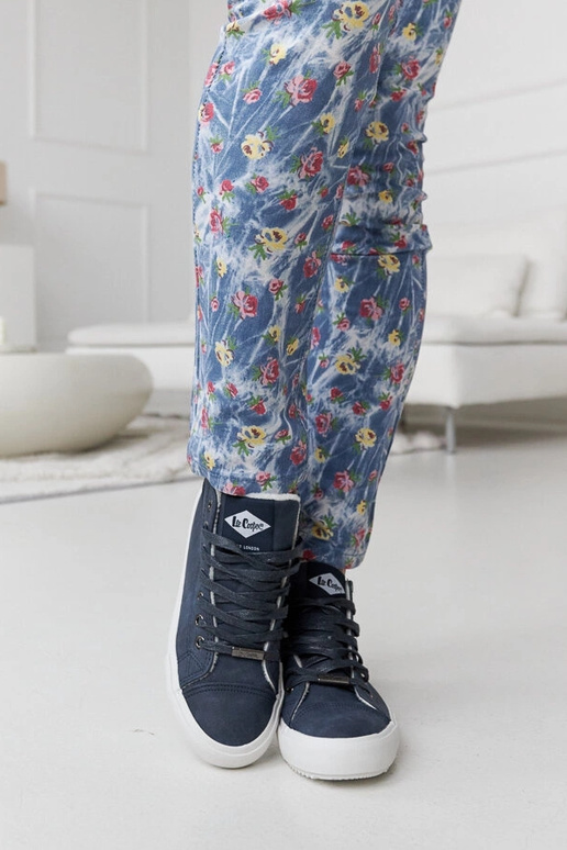 Tênis azul marinho Lee Cooper...