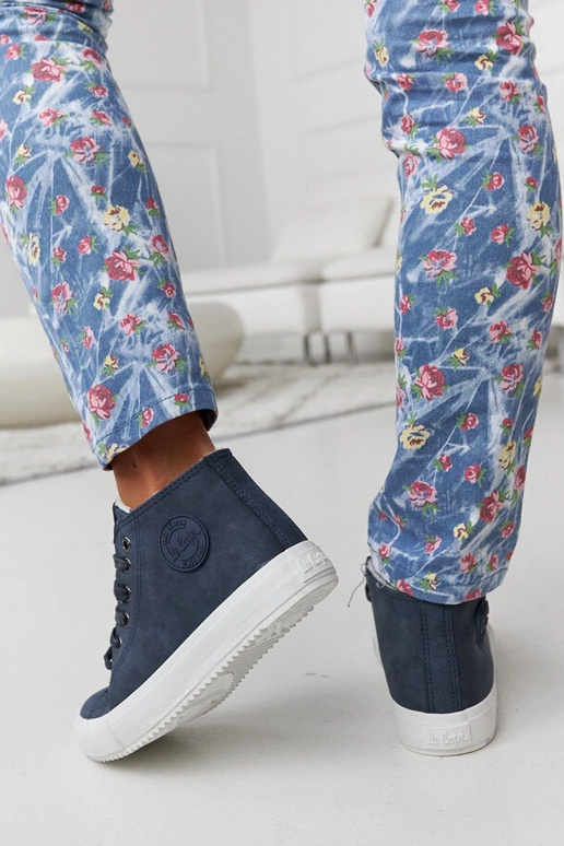 Tênis azul marinho Lee Cooper...