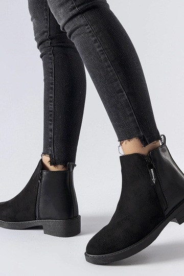 Botins clássicos pretos com... 2