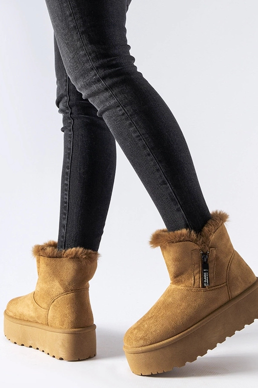 Botas de neve marrons com plataforma...