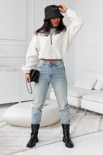 Sapatos pretos envernizados... 2