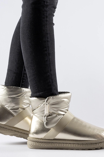 Botas de neve curtas...