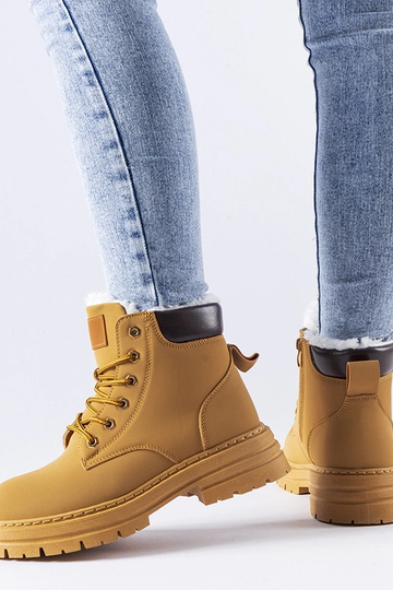 Botas de inverno forradas... 2