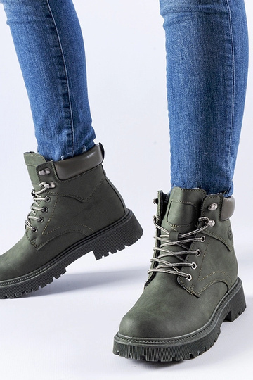 Botas forradas clássicas...