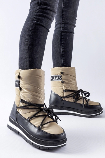 Botas de neve com...