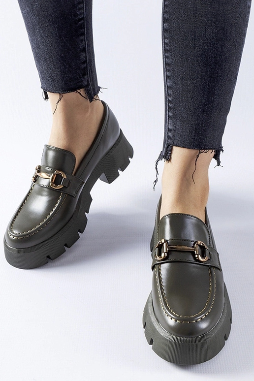 Mocassim verde com fivela Cerzeto