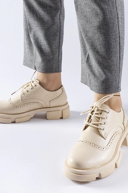 Sapatos de amarrar bege Piazzetta