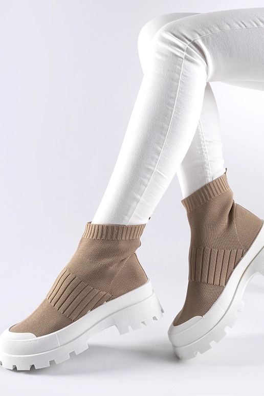 Tênis Varden Brown com cabedal elástico