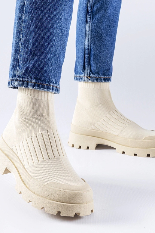 Tênis Varden bege com cabedal elástico