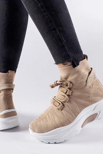 Tênis Vigatto cano alto marrom 2