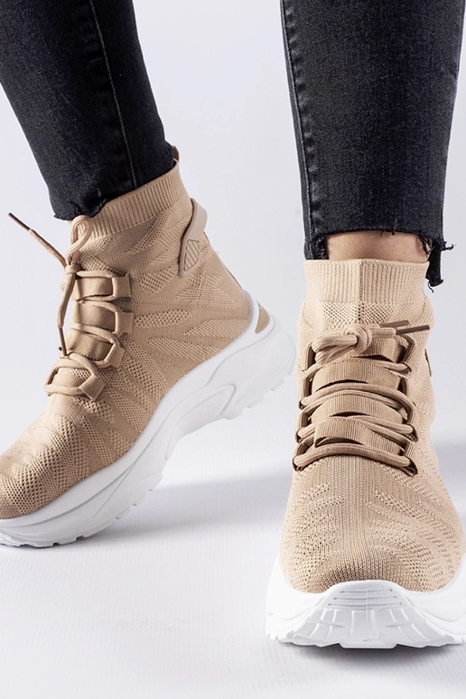 Tênis Vigatto cano alto marrom