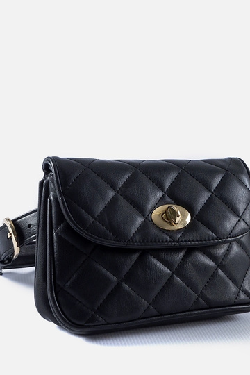 Bolsa Mattoon preta acolchoada