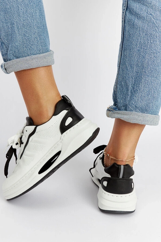 Tênis branco e preto Galdino