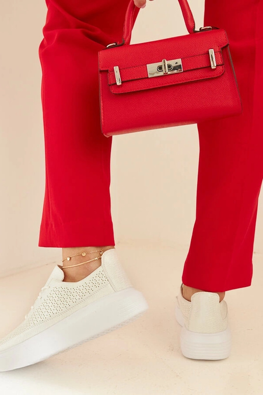 Tênis feminino prateado na...