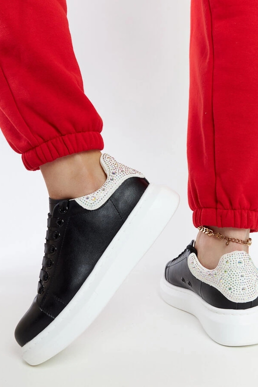 Tênis preto plataforma GOE JJ2N4052